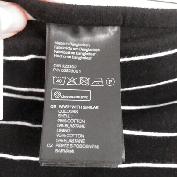 H&M striped black and white skirt - Picture 5 of 5